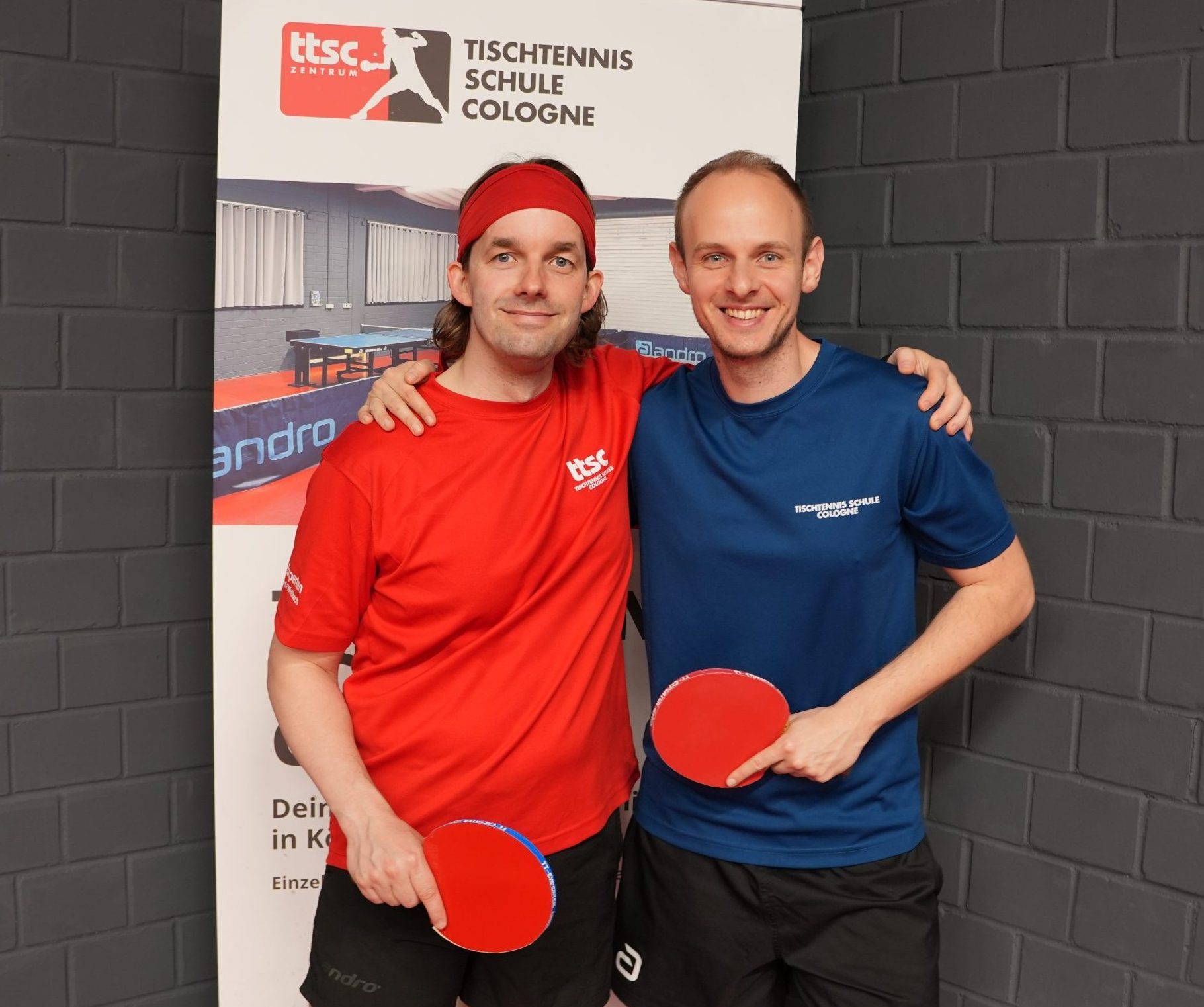 tischtennisspieler-dennis-michel